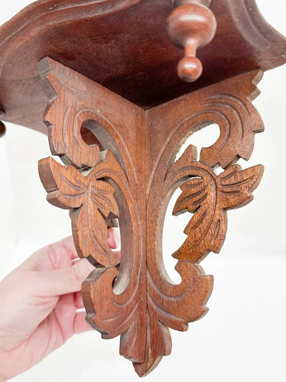 Vintage 70's MCM Wood Carved Wall Shelf Trinket Leaves Retro Cottagecore Nature